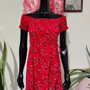 Vestido rojo floral
