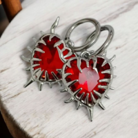 Aretes corazon punk