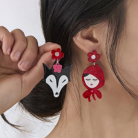 🐺🍓 Aretes "Caperucita Funky"