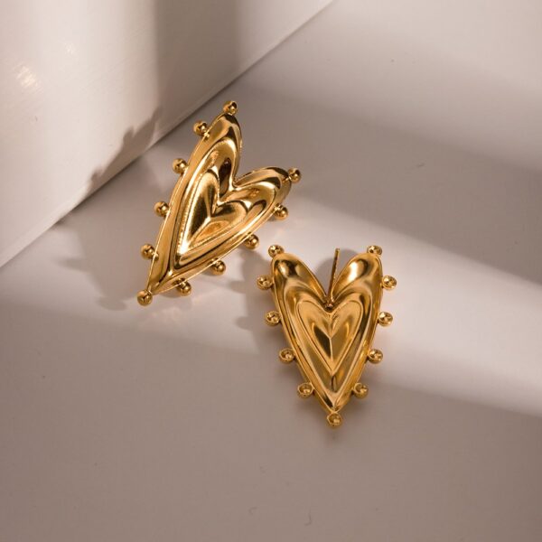 2025/03/1000337830.jpg 💛✨ Aretes "Golden Heart Drop"