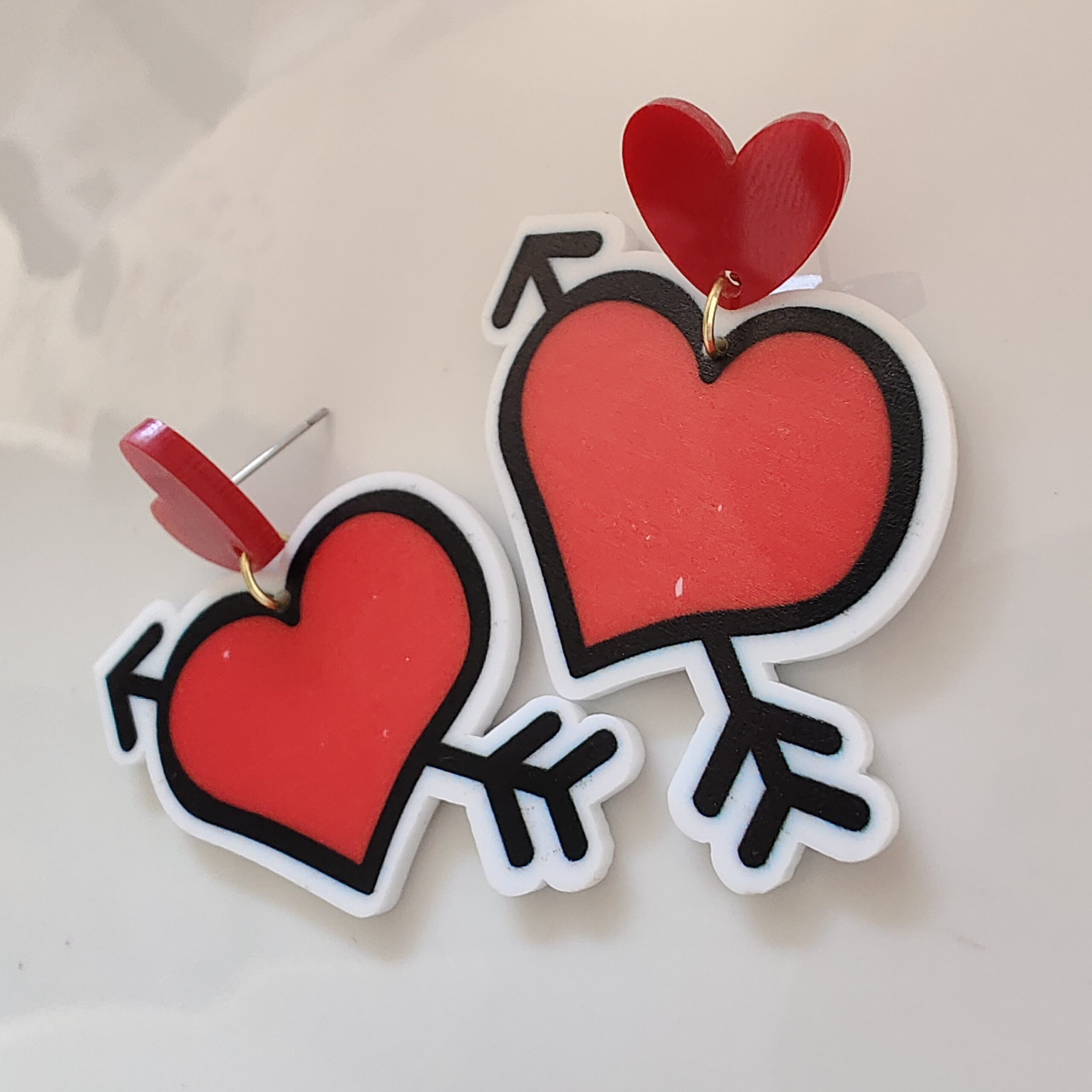 ❤️ Aretes "Flechazo Rojo"