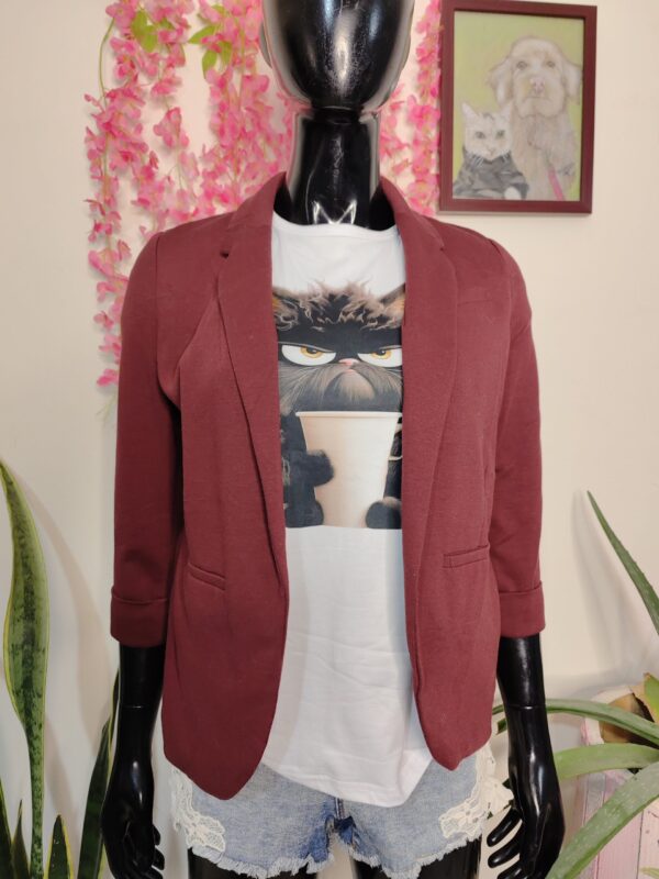 2025/04/1000336140-scaled.jpg Blazer guinda