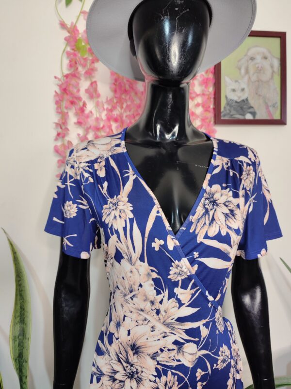 2025/04/1000336382-scaled.jpg โจ๐ฟ Vestido Midi Floral VENUS