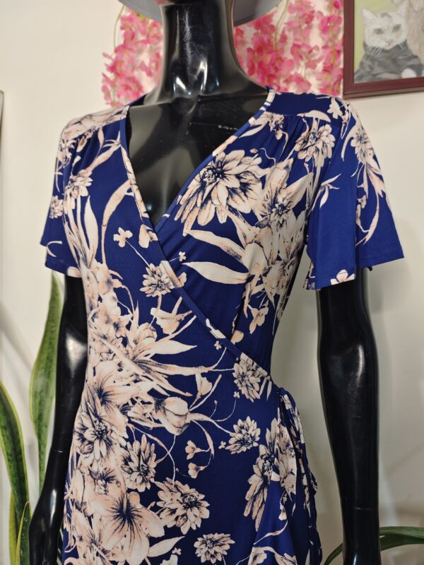 2025/04/1000336383-scaled.jpg โจ๐ฟ Vestido Midi Floral VENUS