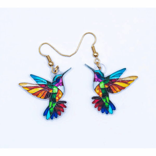 Aretes de colibrí multicolor